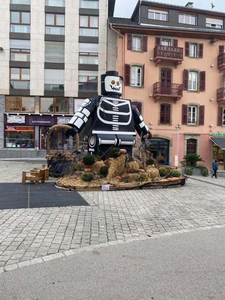 Mandana Lägenhet Évian-les-Bains Exteriör bild